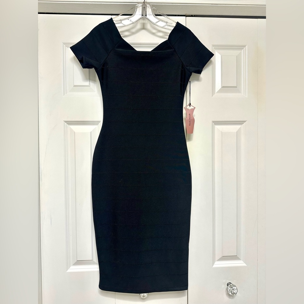 Haute Monde Black Body Con NWT Off Shoulder Dress